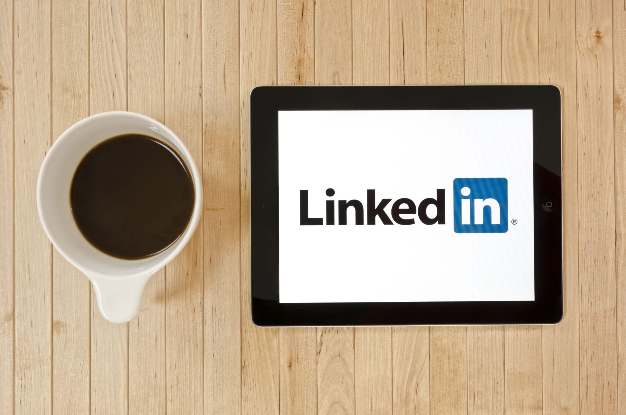 LinkedIn Gaining Ground - Roux Advertising